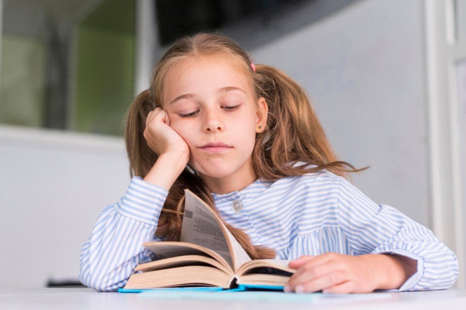 Comment aider mon enfant à se concentrer ? - Bookinou (Pimely)