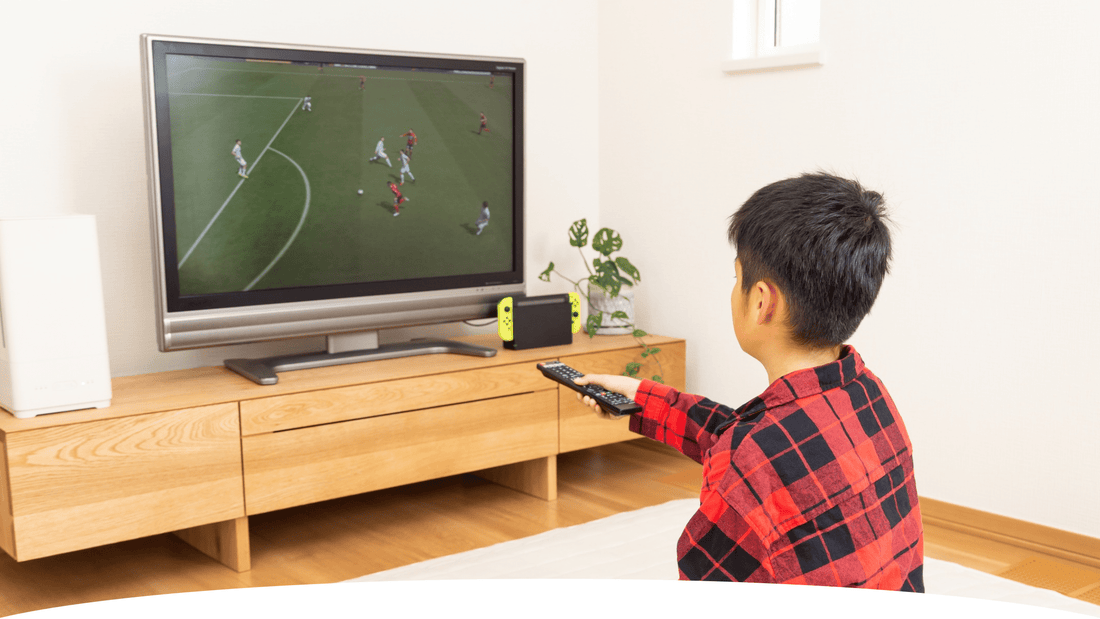 Écrans et lecture : comment trouver le bon équilibre chez les enfants - Bookinou (Pimely)