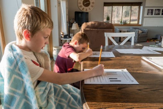 Mon enfant a des problèmes de concentration : que faire ? - Bookinou (Pimely)