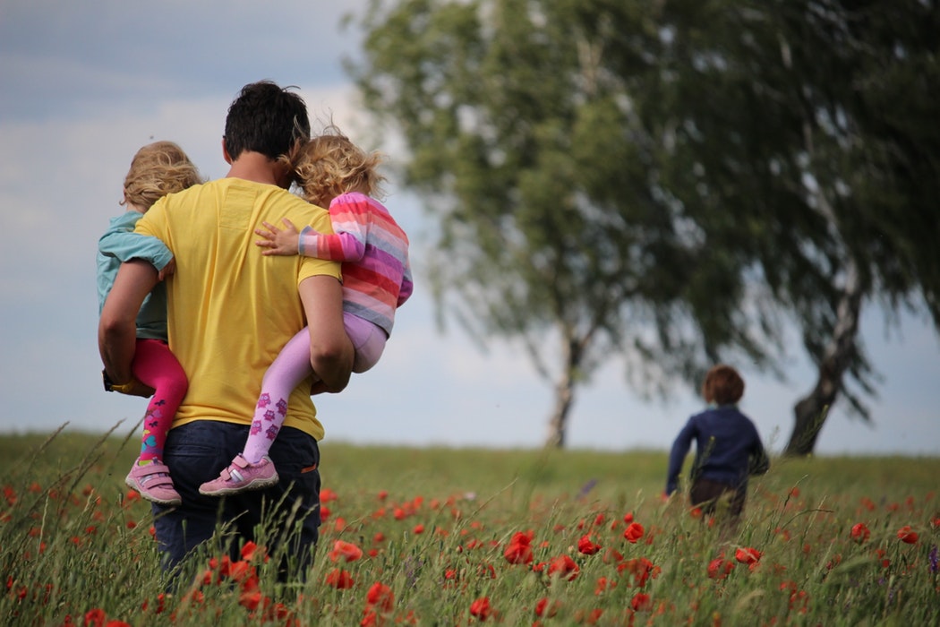 Préparer le départ du parent militaire