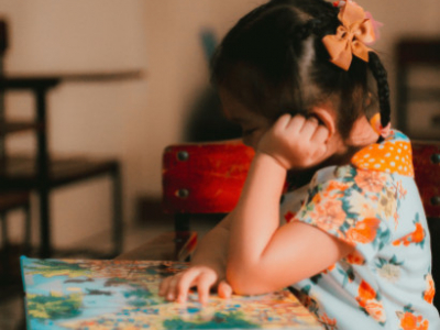  Développer la concentration de l’enfant grâce à la méthode Montessori 